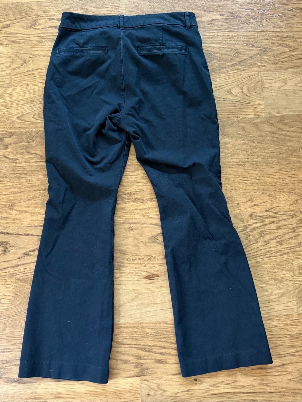 Old Navy Black Flare Leg Jeans - Picture 3 of 3